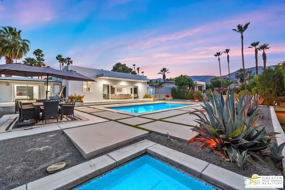 73042 Willow Street Palm Desert, CA 92260