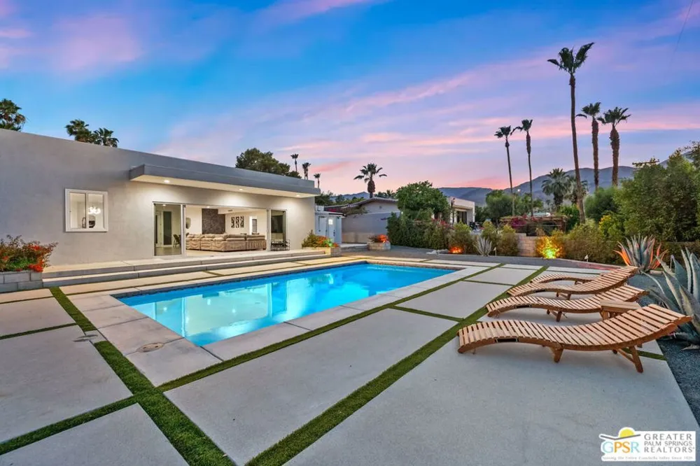 73042 Willow Street Palm Desert, CA 92260