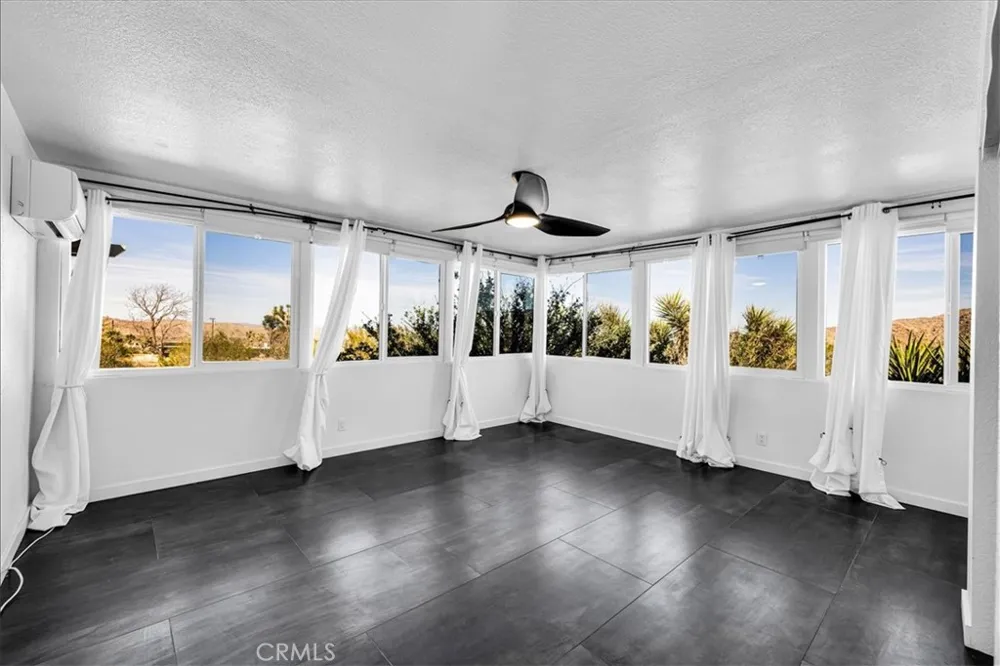 61381 Alta Mura Joshua Tree, CA 92252