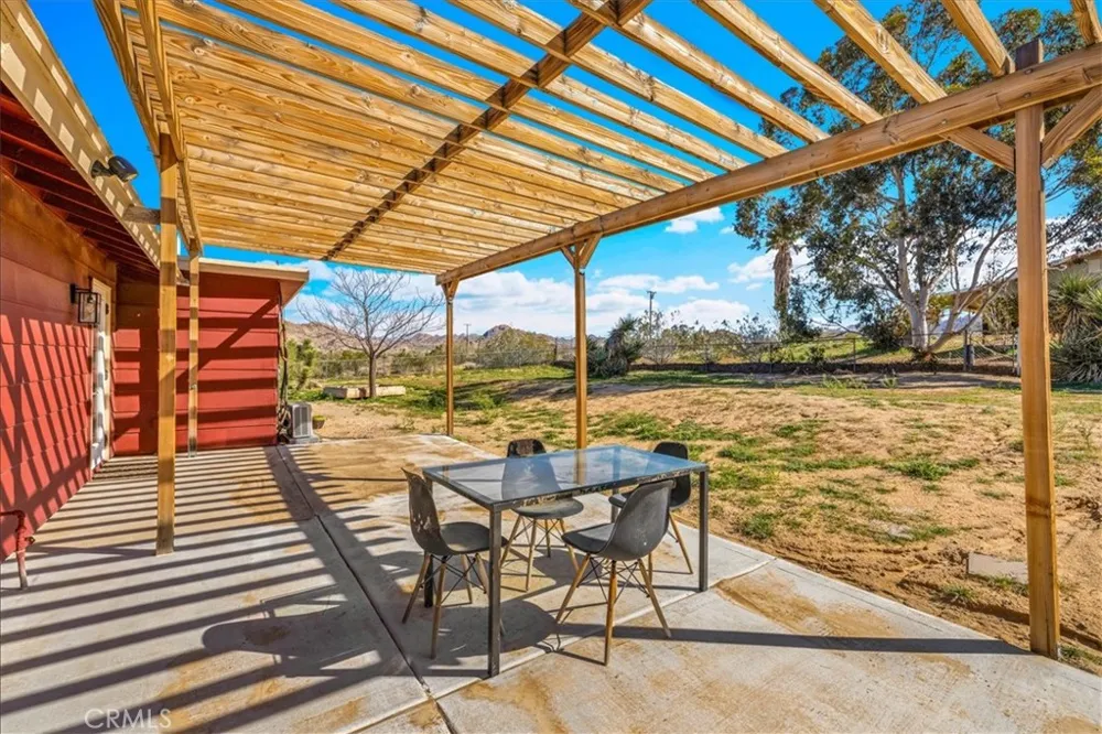61381 Alta Mura Joshua Tree, CA 92252