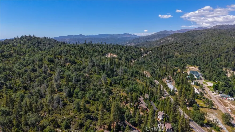 50824 Smoke Tree Trail Bass Lake, CA 93644