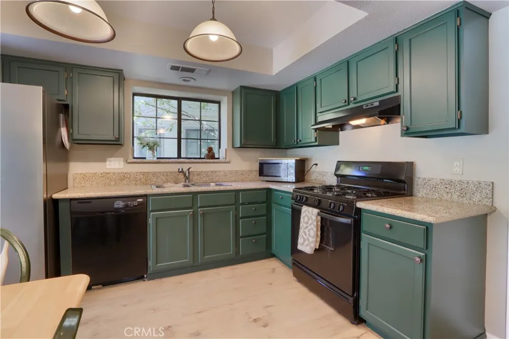 50824 Smoke Tree Trail Bass Lake, CA 93644