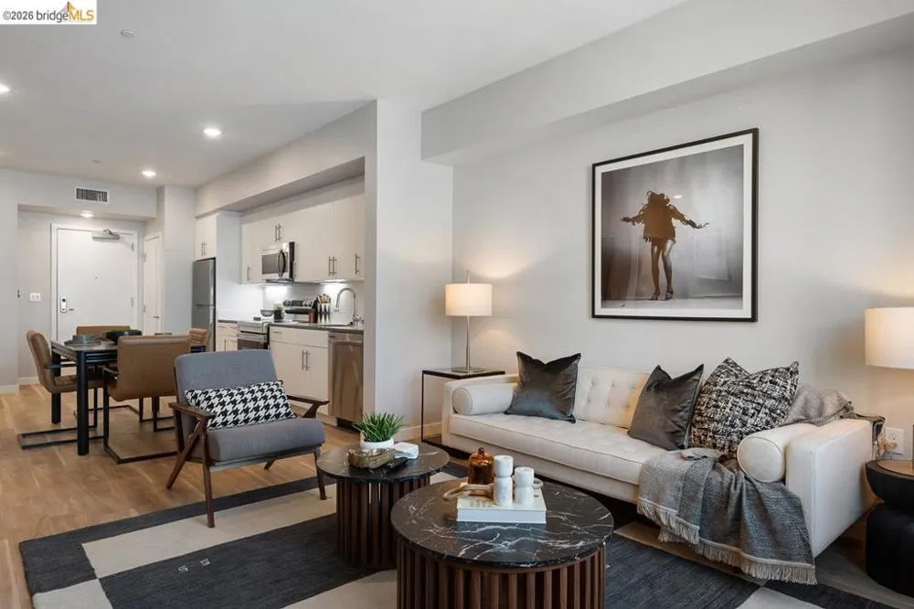 260 Brooklyn Basin Way #426 Oakland, CA 94606