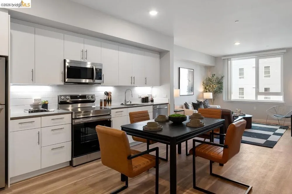 260 Brooklyn Basin Way #426 Oakland, CA 94606