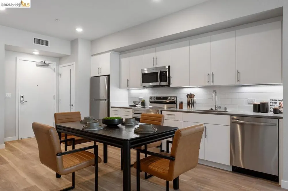 260 Brooklyn Basin Way #426 Oakland, CA 94606