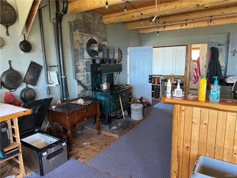 27257 19N16 ROAD Upper Lake, CA 95485