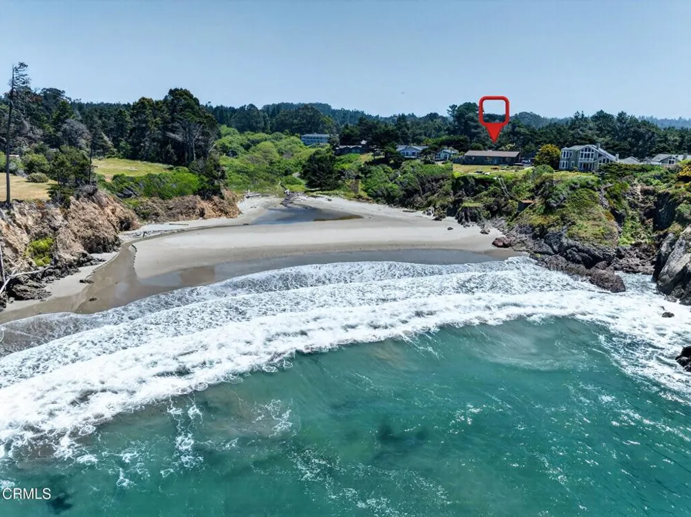 16861 Ocean Drive Fort Bragg, CA 95437