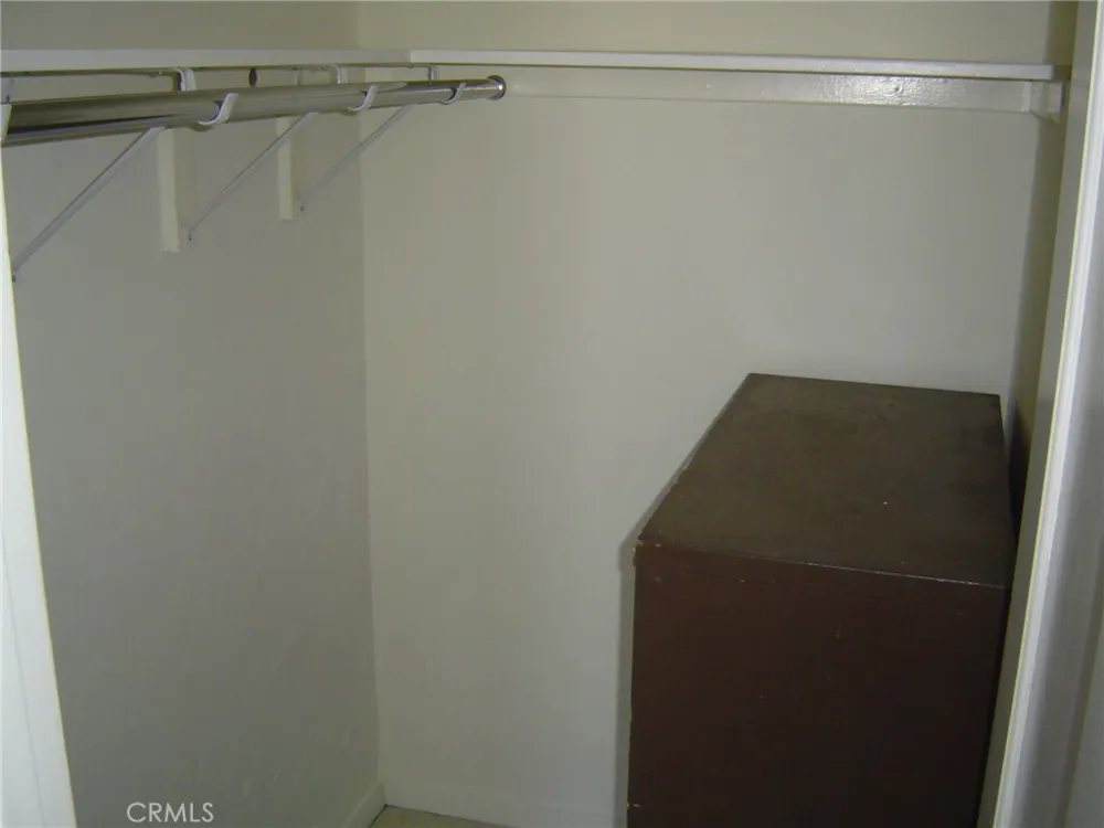 3260 MAIN Riverside, CA 92501