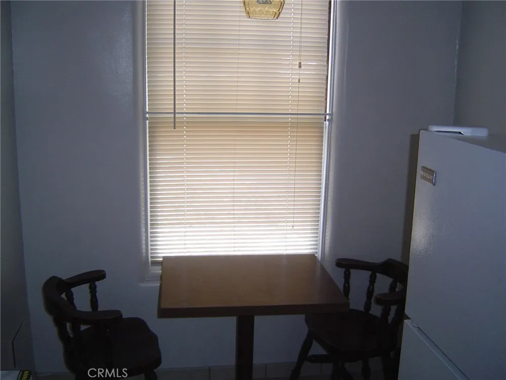 3260 MAIN Riverside, CA 92501