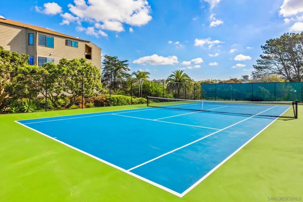 233 S Helix #K Solana Beach, CA 92075