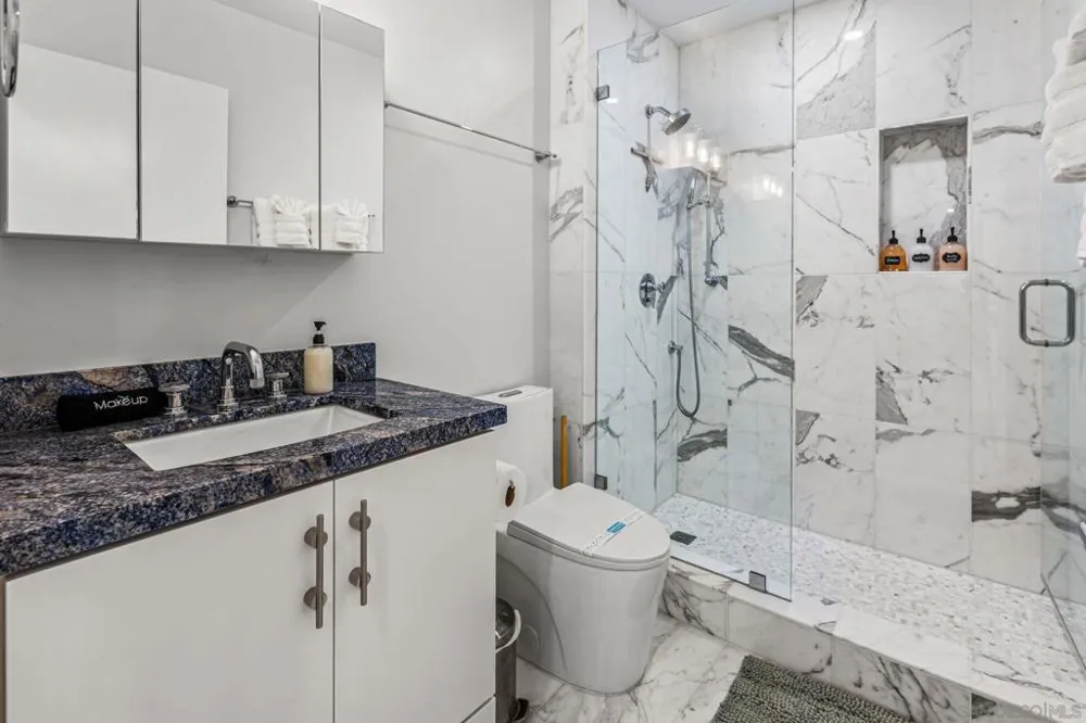 233 S Helix #K Solana Beach, CA 92075