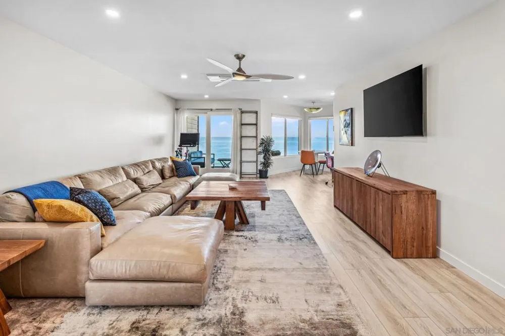 233 S Helix #K Solana Beach, CA 92075