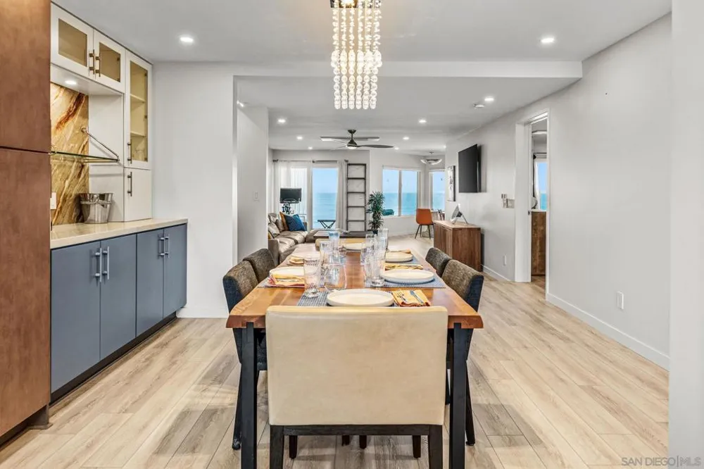 233 S Helix #K Solana Beach, CA 92075
