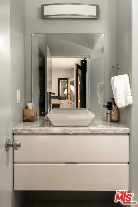 280 W Mountain Drive Santa Barbara, CA 93103
