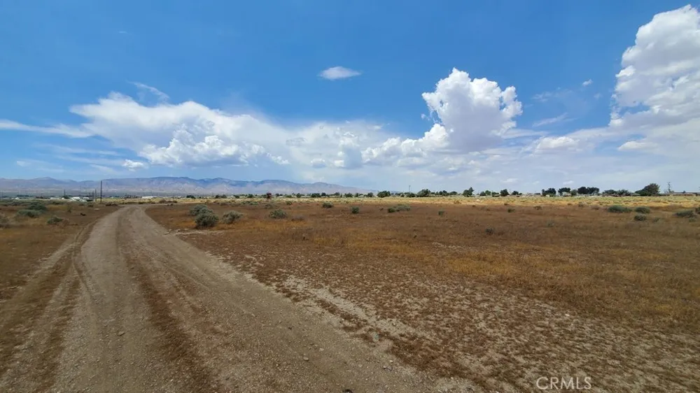 1800 Victor Avenue Mojave, CA 93501
