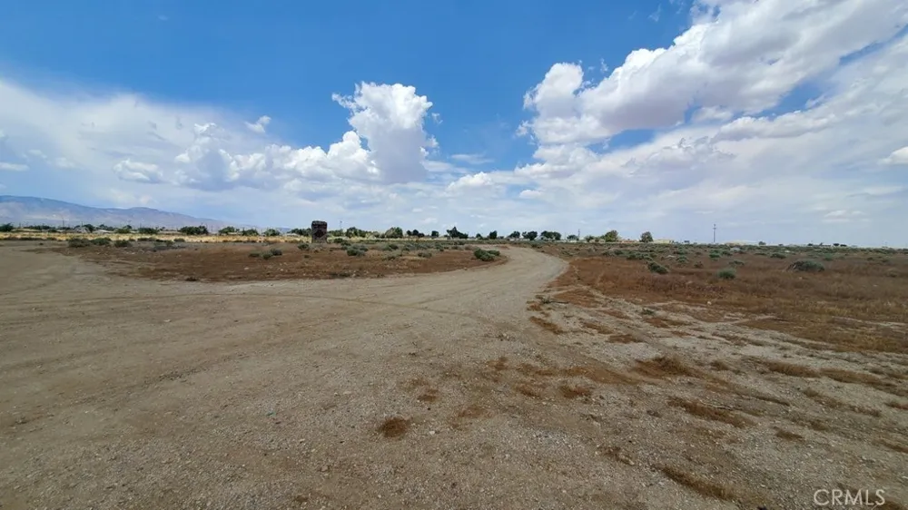 1800 Victor Avenue Mojave, CA 93501