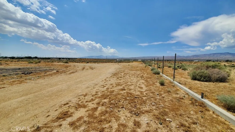 1800 Victor Avenue Mojave, CA 93501