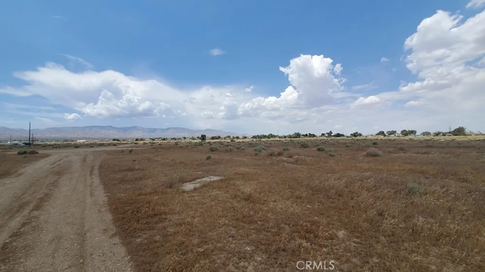 1800 Victor Avenue Mojave, CA 93501