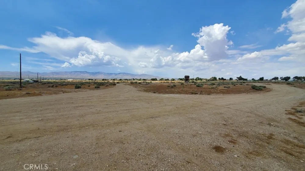 1800 Victor Avenue Mojave, CA 93501