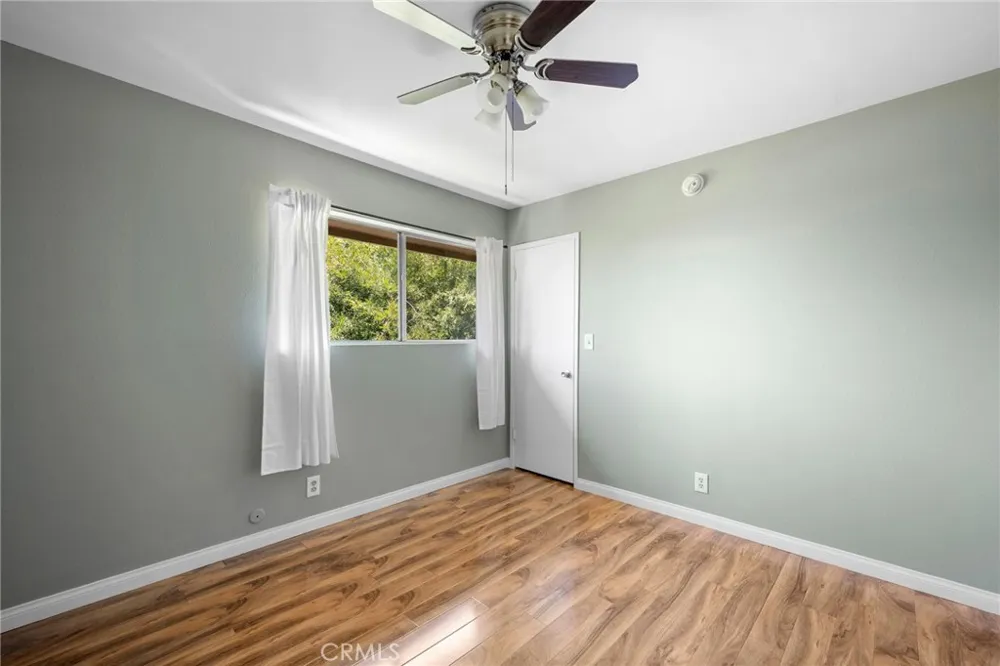 10757 Hortense Street #210 Toluca Lake, CA 91602
