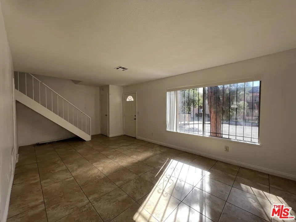 418 W Jackson Street Rialto, CA 92376