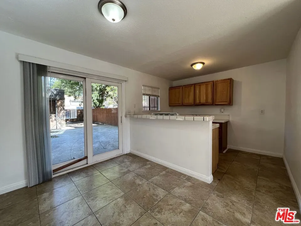 418 W Jackson Street Rialto, CA 92376