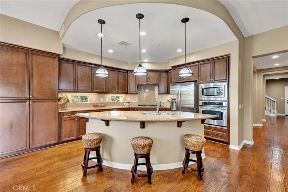 18960 Pelham Yorba Linda, CA 92886