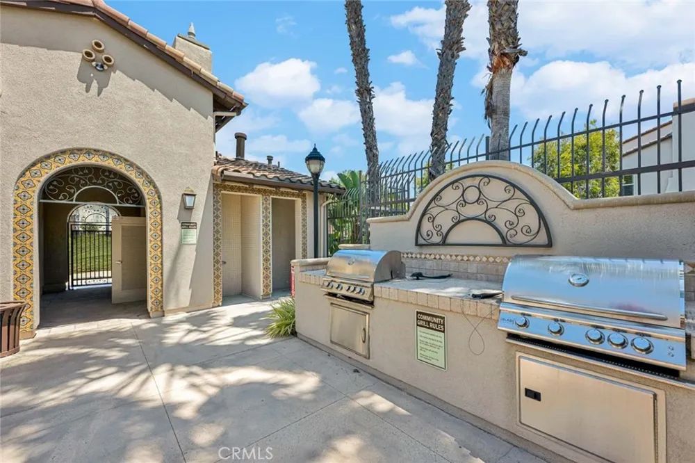 18960 Pelham Yorba Linda, CA 92886