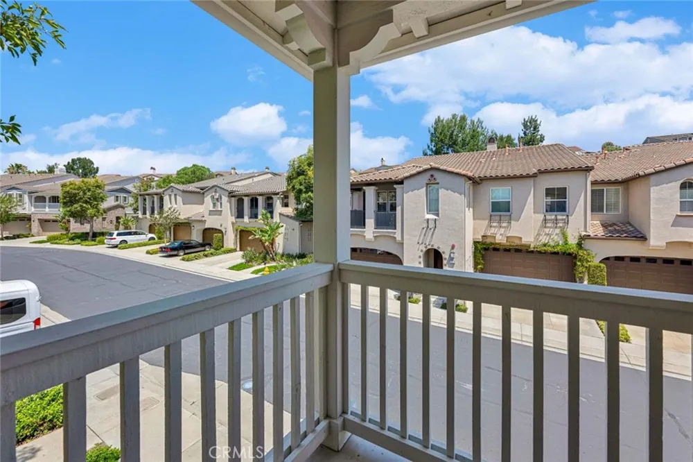 18960 Pelham Yorba Linda, CA 92886