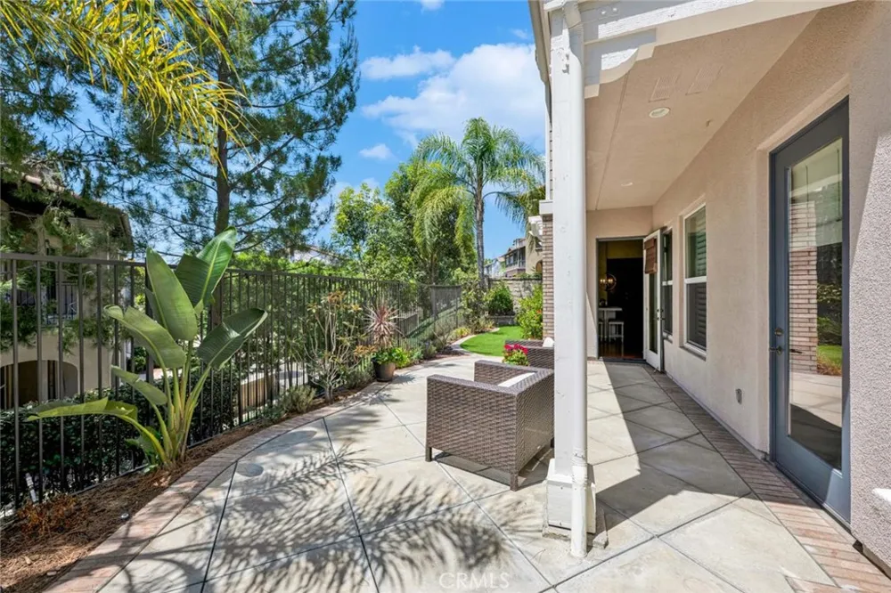 18960 Pelham Yorba Linda, CA 92886