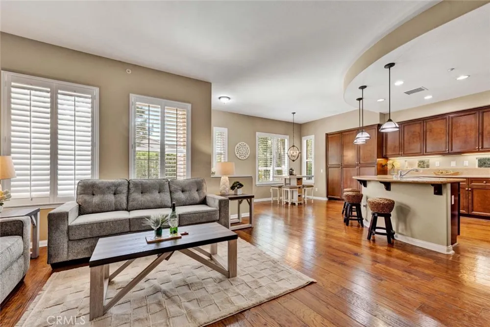 18960 Pelham Yorba Linda, CA 92886