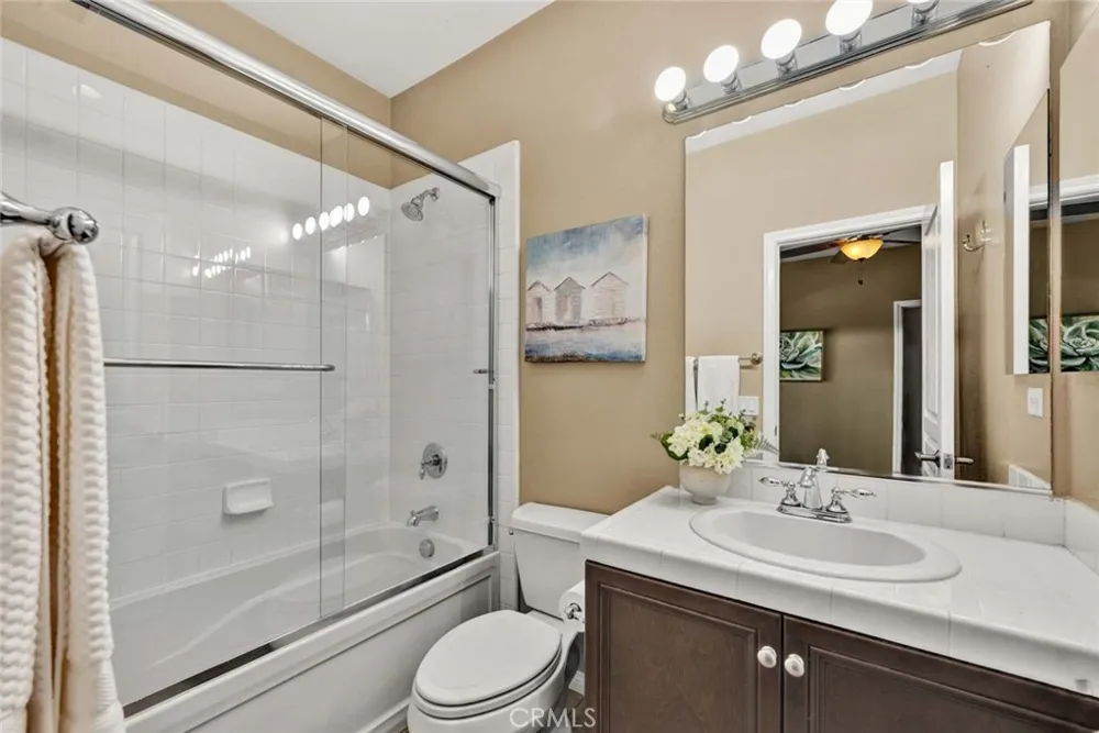 18960 Pelham Yorba Linda, CA 92886