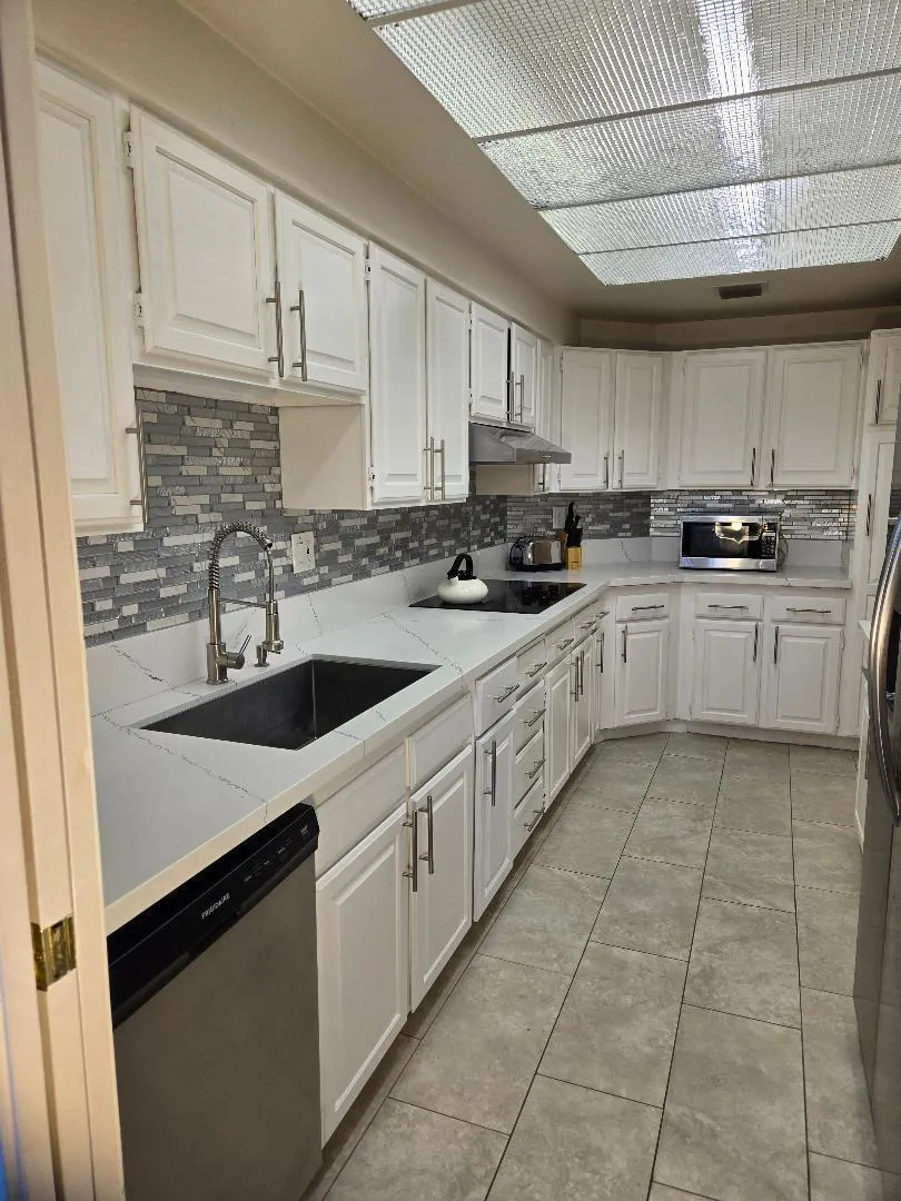 910 Island #112 Rancho Mirage, CA 92270