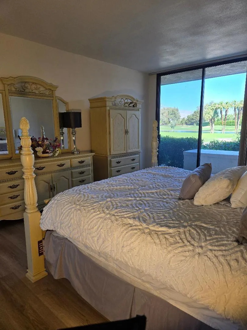 910 Island #112 Rancho Mirage, CA 92270