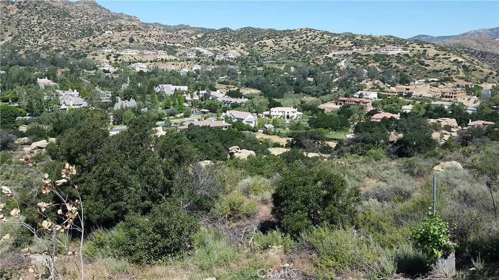 2821-026-003 ROAD Chatsworth, CA 91311