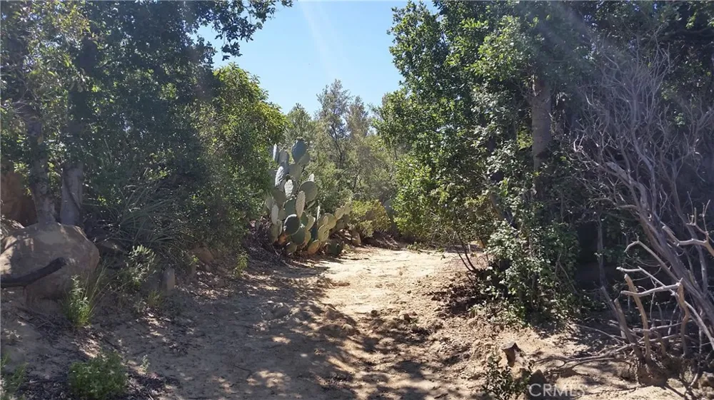 2821-026-003 ROAD Chatsworth, CA 91311