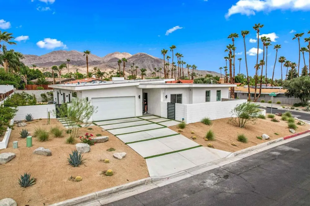 72985 Somera Road Palm Desert, CA 92260