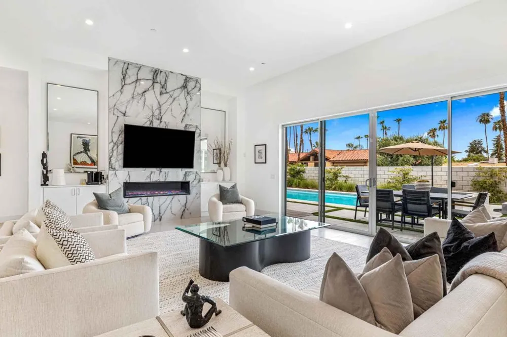 72985 Somera Road Palm Desert, CA 92260