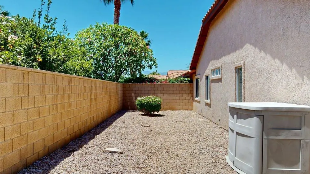 43850 Venice Drive La Quinta, CA 92253