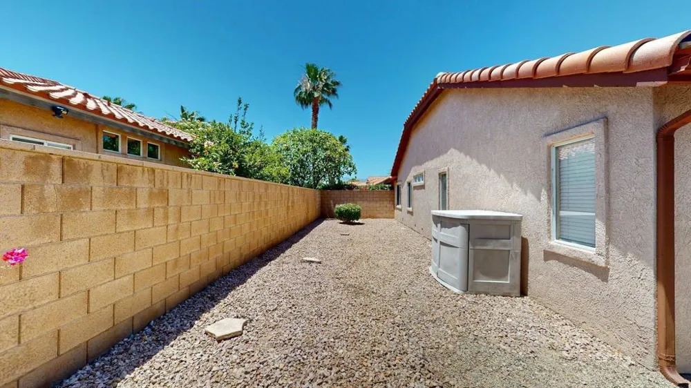 43850 Venice Drive La Quinta, CA 92253