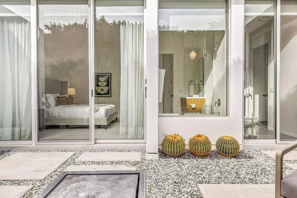 1961 S Palm Canyon Drive Palm Springs, CA 92264