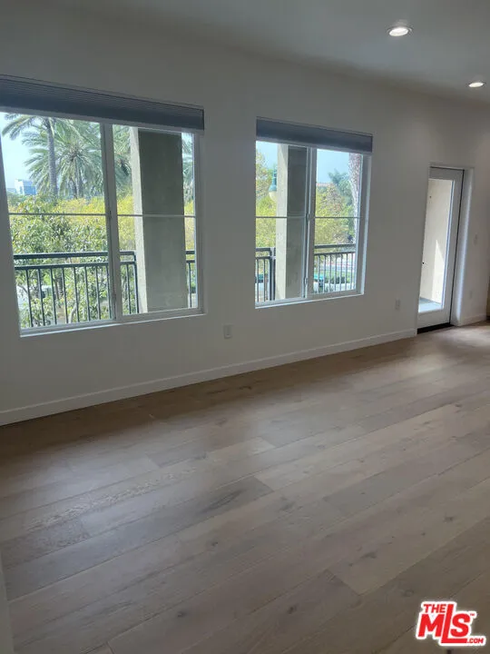 6020 Seabluff Drive #205 Playa Vista, CA 90094