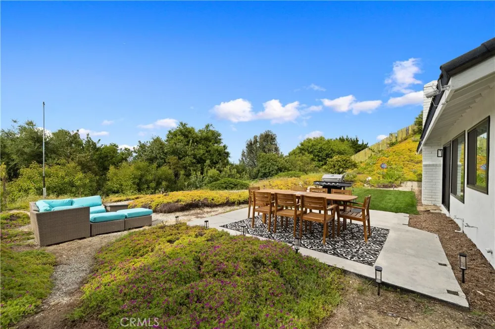 3310 Punta Del Este Hacienda Heights, CA 91745