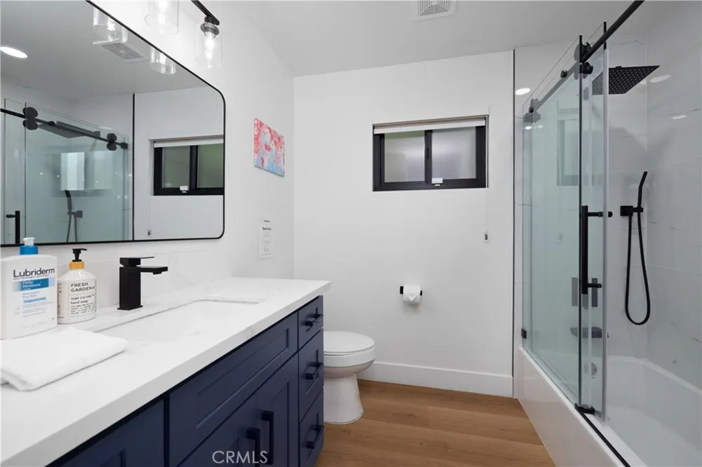 3310 Punta Del Este Hacienda Heights, CA 91745