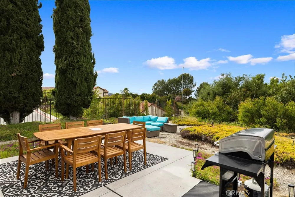 3310 Punta Del Este Hacienda Heights, CA 91745