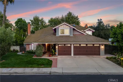 5570 Lakeview Drive