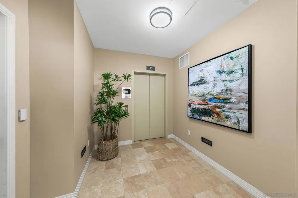 2500 6th Ave. #PH5 San Diego, CA 92103