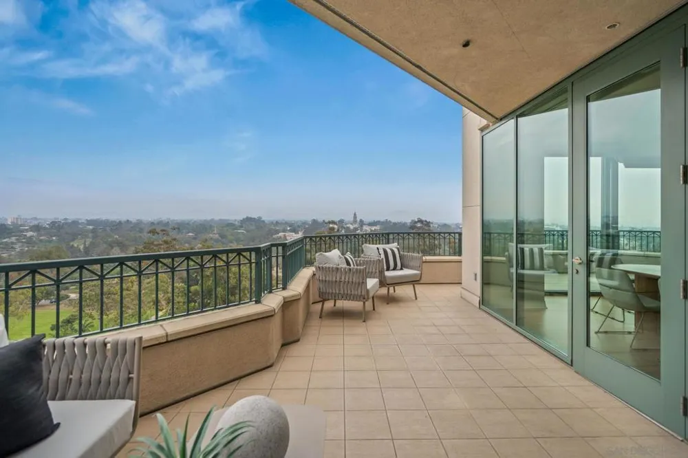 2500 6th Ave. #PH5 San Diego, CA 92103