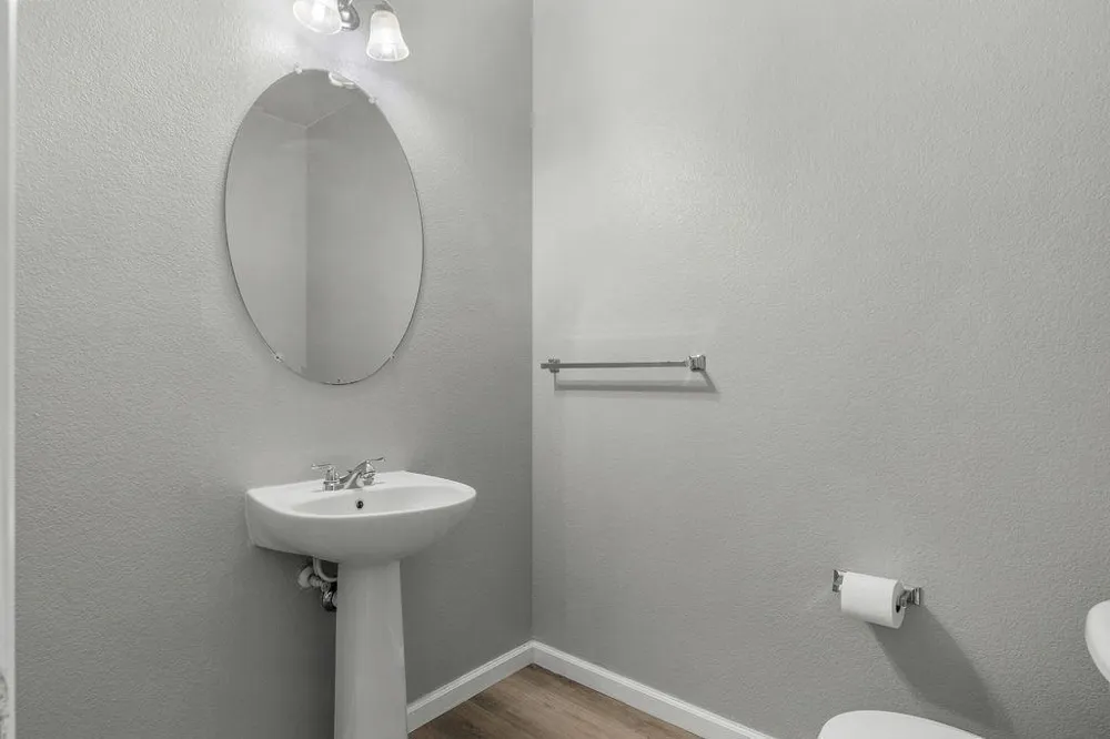 725 Oxalis Drive Newman, CA 95360