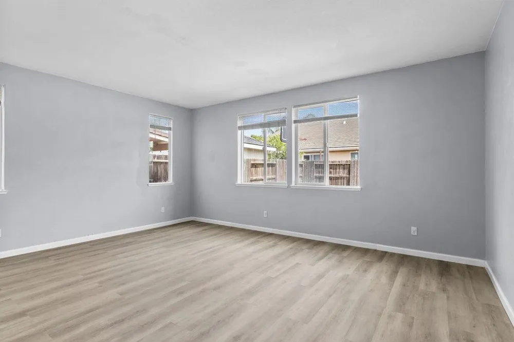 725 Oxalis Drive Newman, CA 95360